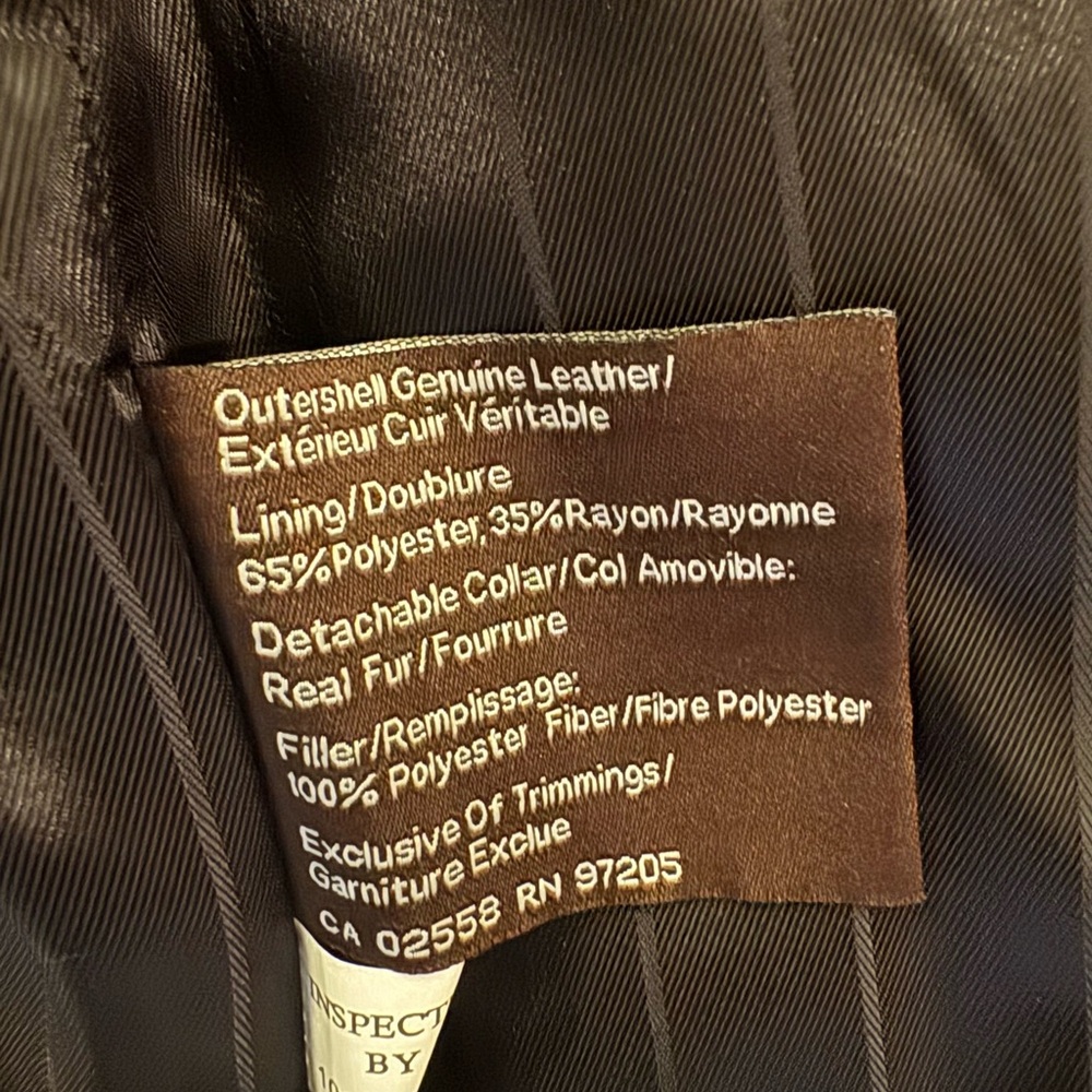 Danier Black Leather Field Jacket with Brown Shearling Collar - Picture 14 of 14
